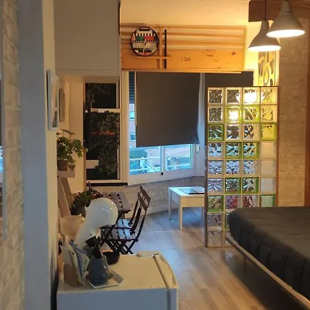 Saltillo Alto White Apartment Torremolinos