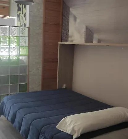 Saltillo Alto White Apartman *
