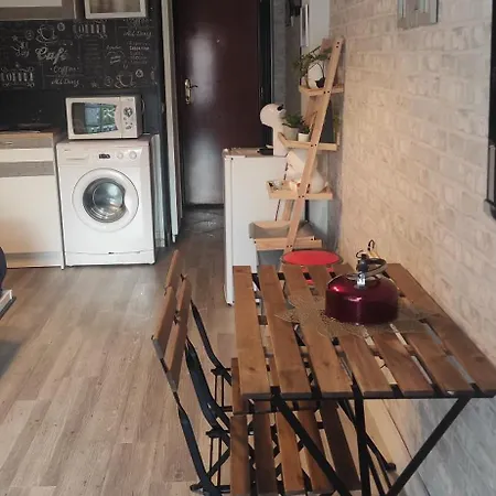Saltillo Alto White Apartman